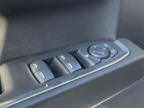 Used 2023 GMC Sierra 1500 Elevation AWD/4WD image 16