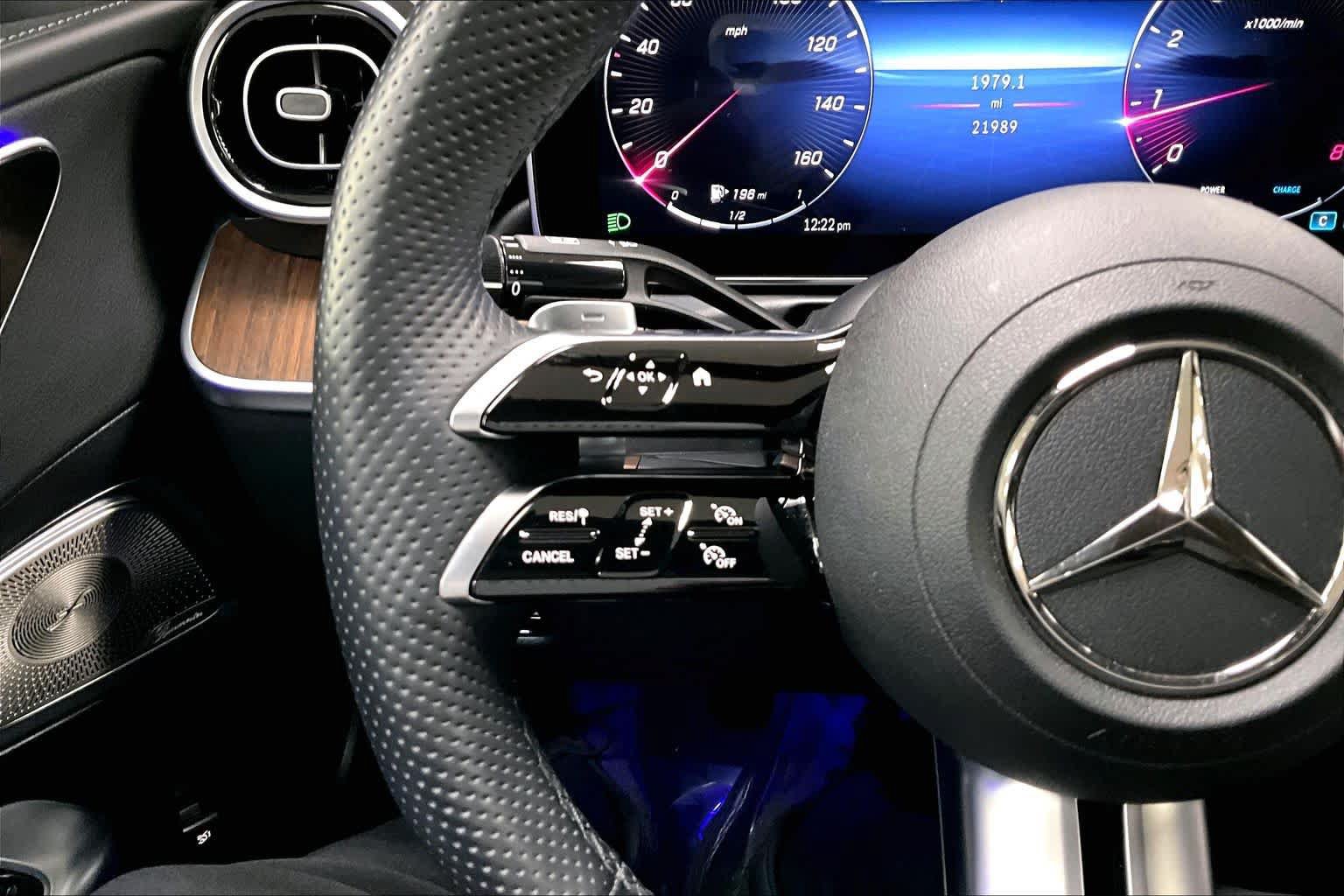 Certified 2024 Mercedes-Benz C 300 4MATIC Sedan image 24
