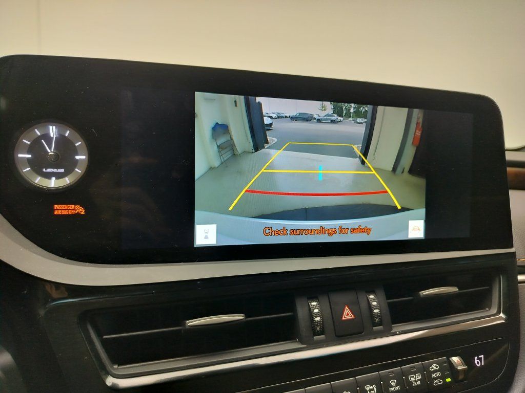 Used 2023 Lexus ES 350 w/ Premium Package FWD image 17