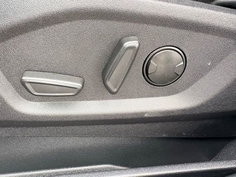 Used 2024 Ford Edge SEL w/ Convenience Package image 26