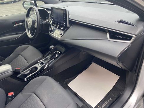 Used 2020 Toyota Corolla SE w/ SE Preferred Package FWD image 22
