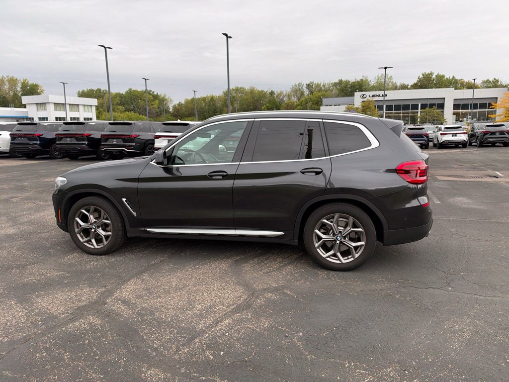 Used 2021 BMW X3 xDrive30i w/ Executive Package AWD/4WD image 32