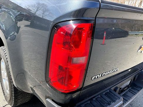 Used 2015 Chevrolet Colorado W/T w/ WT Convenience Package RWD image 28