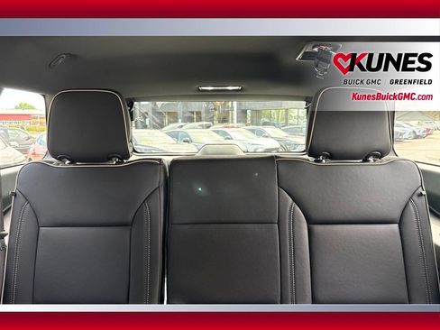 New 2026 GMC Yukon XL Elevation AWD/4WD image 28