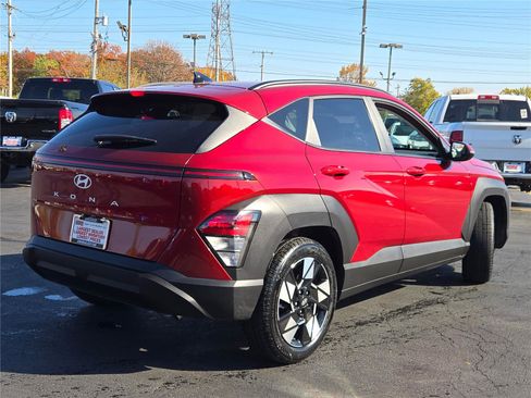 Used 2025 Hyundai Kona SEL image 12