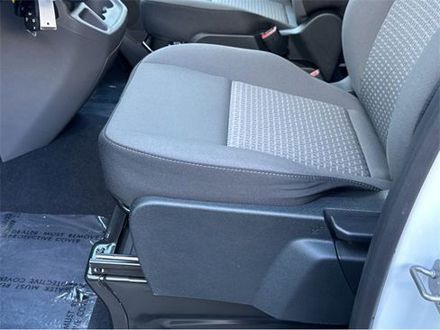 Used 2024 Ford Transit 350 XLT image 33