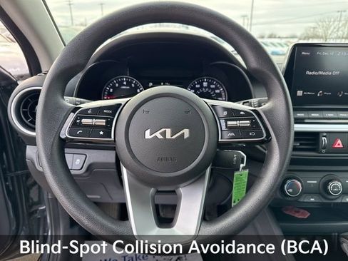 Used 2023 Kia Forte LXS w/ LXS Technology Package image 19