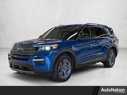 Certified 2023 Ford Explorer XLT w/ Equipment Group 202A