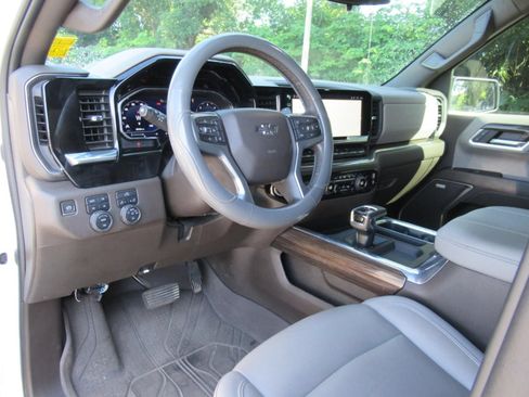 Used 2023 Chevrolet Silverado 1500 RST w/ All Star Edition Plus AWD/4WD image 17