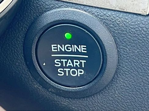 Used 2022 Ford Escape SE w/ Cold Weather Package FWD image 29