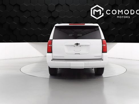 Used 2020 Chevrolet Suburban Premier image 4