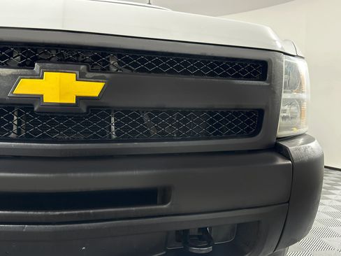 Used 2012 Chevrolet Silverado 1500 W/T image 5