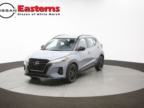 Used 2023 Nissan Kicks SR w/ SR Premium Package FWD image 54