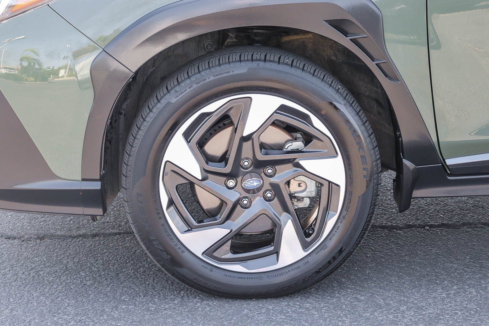Used 2025 Subaru Crosstrek 2.5i Limited w/ Crosstrek Mirror Package AWD/4WD image 9