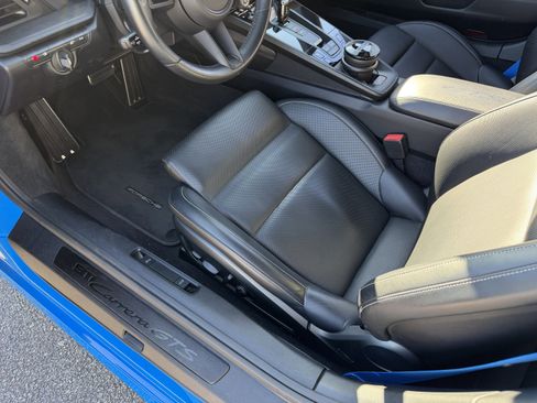 Certified 2023 Porsche 911 Carrera GTS image 14