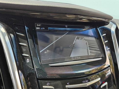 Used 2020 Cadillac Escalade Luxury AWD/4WD image 28
