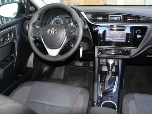 Used 2017 Toyota Corolla LE w/ Carpet Mat Package (TMS) image 9