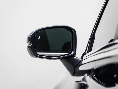 Used 2025 Honda CR-V Sport image 11