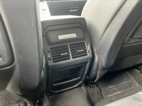 Used 2017 Land Rover Range Rover Evoque SE image 31