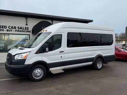 Used 2019 Ford Transit 350 XL image 3
