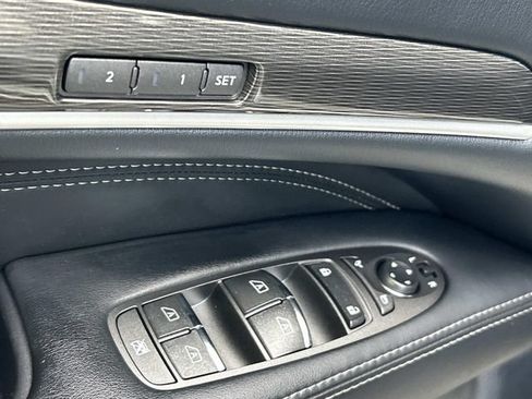 Used 2020 INFINITI QX60 Luxe w/ Essential Package FWD image 19