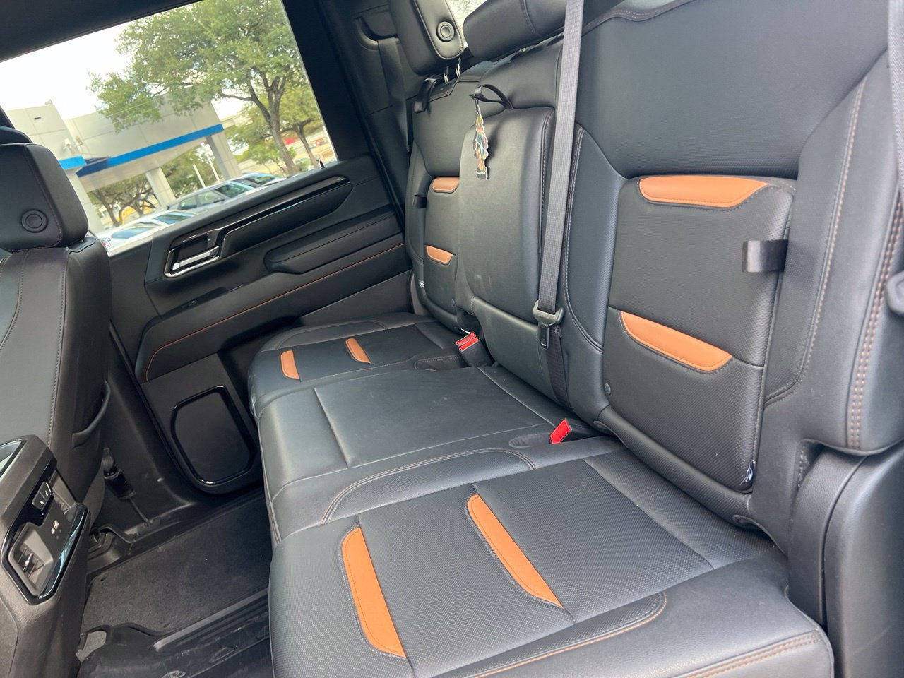 Used 2024 GMC Sierra 2500 AT4 w/ AT4 Premium Plus Package AWD/4WD image 22