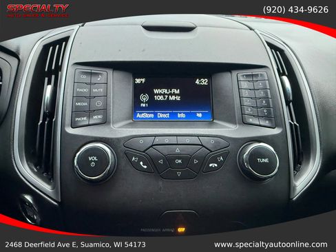 Used 2016 Ford Edge SE image 23