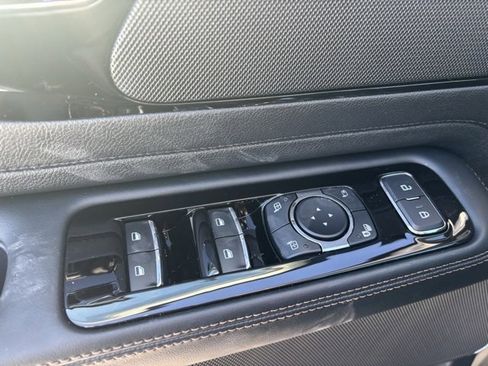 New 2026 Lincoln Aviator Premiere image 20