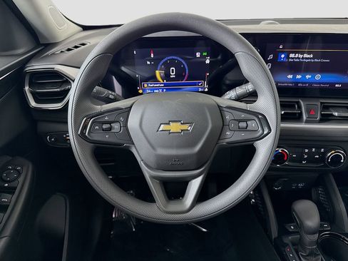 New 2026 Chevrolet TrailBlazer LS w/ LS Convenience Package AWD/4WD image 11