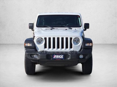 Used 2021 Jeep Wrangler Sport AWD/4WD image 2