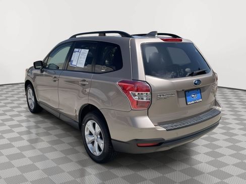Used 2016 Subaru Forester 2.5i Premium w/ All-Weather Package AWD/4WD image 13