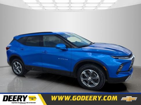 Used 2024 Chevrolet Blazer LT w/ Convenience Package FWD image 1