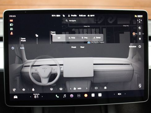 Used 2023 Tesla Model Y Long Range image 37