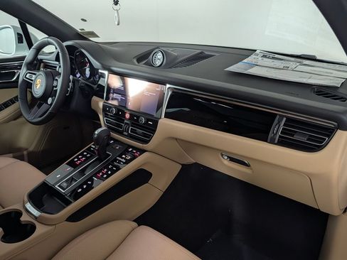 New 2026 Porsche Macan S AWD/4WD image 19