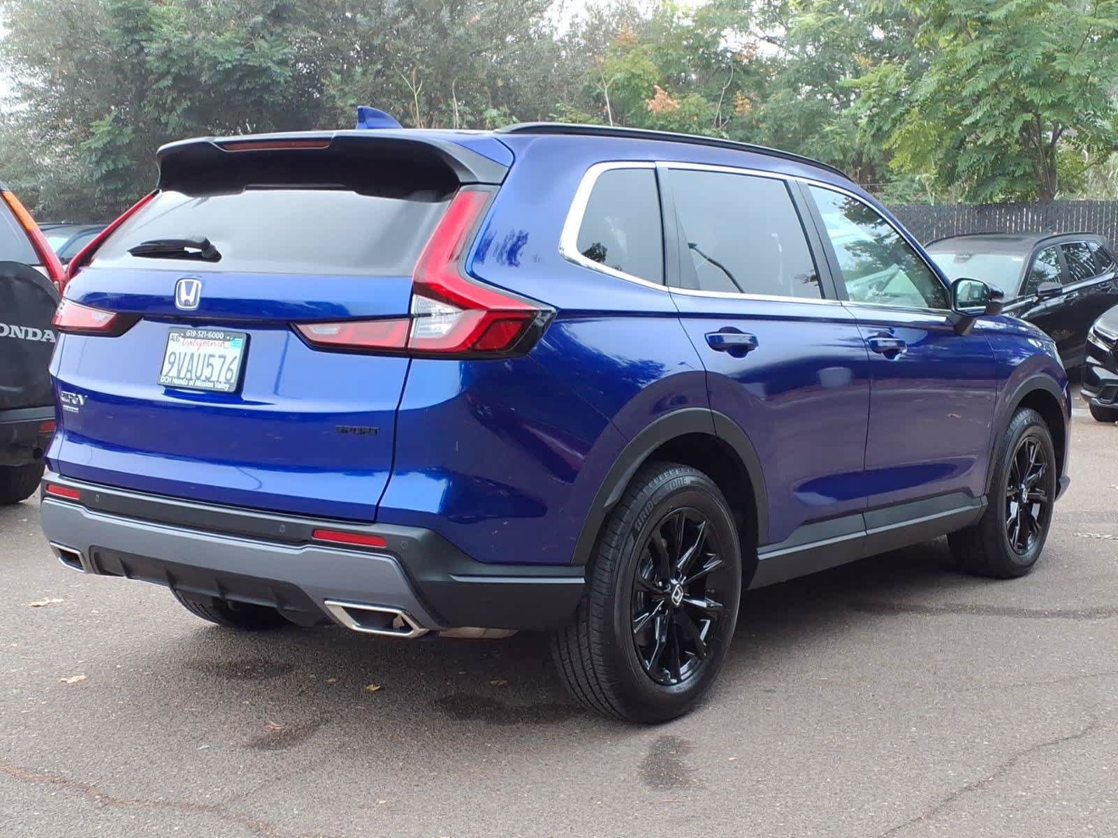 Used 2025 Honda CR-V Sport-L image 4