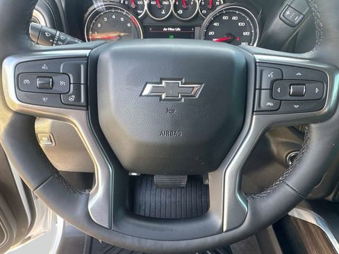 Used 2022 Chevrolet Silverado 1500 LT Trail Boss image 24