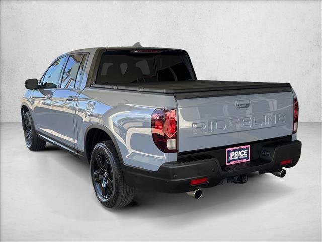 Used 2025 Honda Ridgeline Black Edition image 3