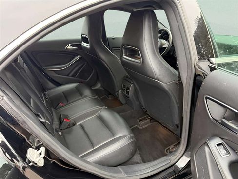 Used 2018 Mercedes-Benz CLA 250 4MATIC image 23