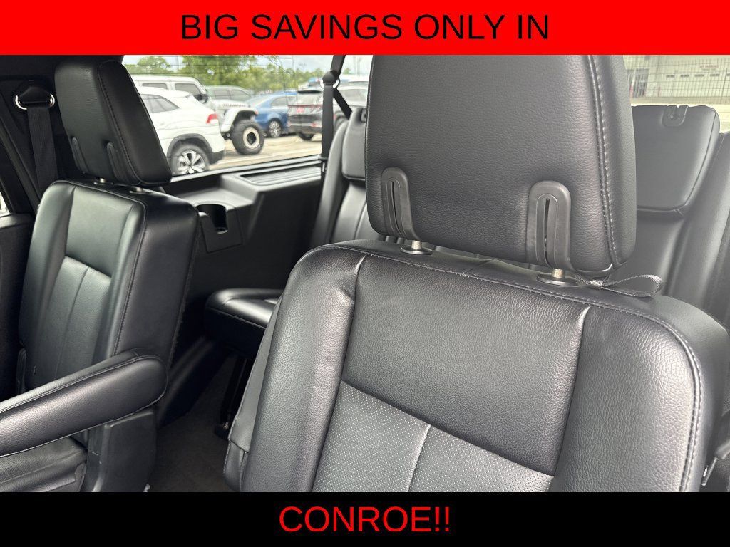 Used 2017 Ford Expedition EL Limited w/ Equipment Group 301A RWD image 25
