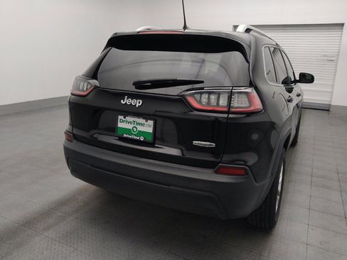 Used 2019 Jeep Cherokee Latitude w/ Popular Appearance Group FWD image 7