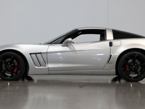 Used 2013 Chevrolet Corvette Grand Sport w/ 2LT Preferred Equipment Group RWD image 36