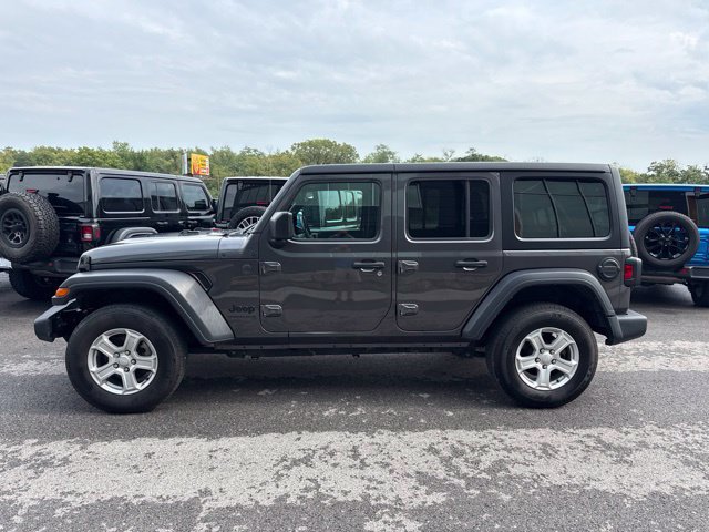 Used 2023 Jeep Wrangler Unlimited Sport AWD/4WD image 6