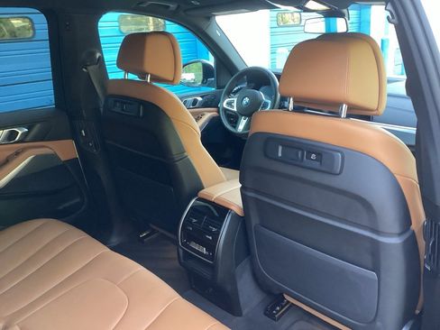 Used 2022 BMW X5 sDrive40i w/ M Sport Package image 39