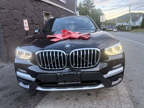 Used 2018 BMW X3 xDrive30i AWD/4WD image 2