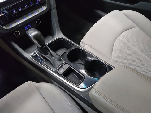 Used 2018 Hyundai Sonata SEL FWD image 26