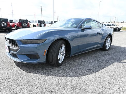 New 2026 Ford Mustang Coupe RWD image 6