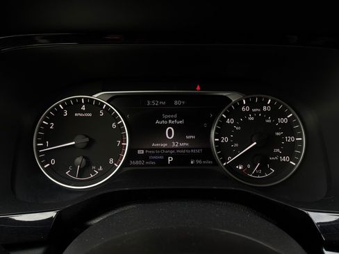 Used 2025 Nissan Pathfinder SV FWD image 39