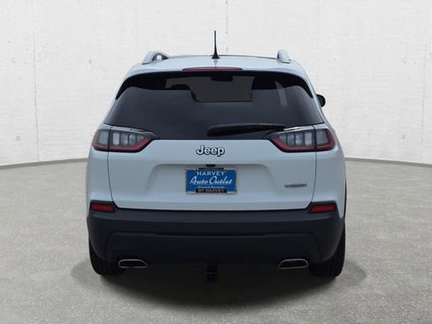Used 2019 Jeep Cherokee Latitude w/ Cold Weather Group FWD image 6