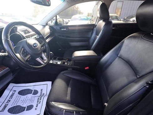 Used 2015 Subaru Outback 2.5i Limited image 9