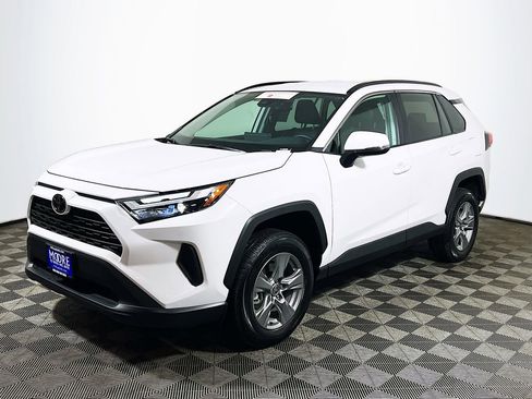 Certified 2025 Toyota RAV4 XLE image 4